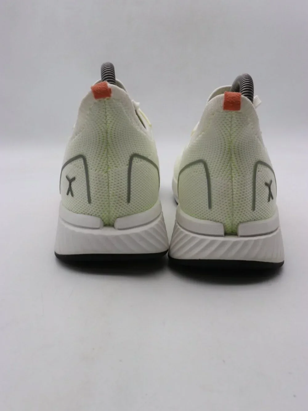 Fluxw Adapt Runner White Neon Men's 7 Womens 8.5 Running Athletic Walking Sneake